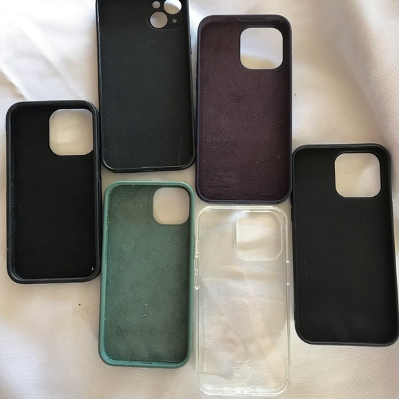 iPhone case bundle - Picture 3 of 7